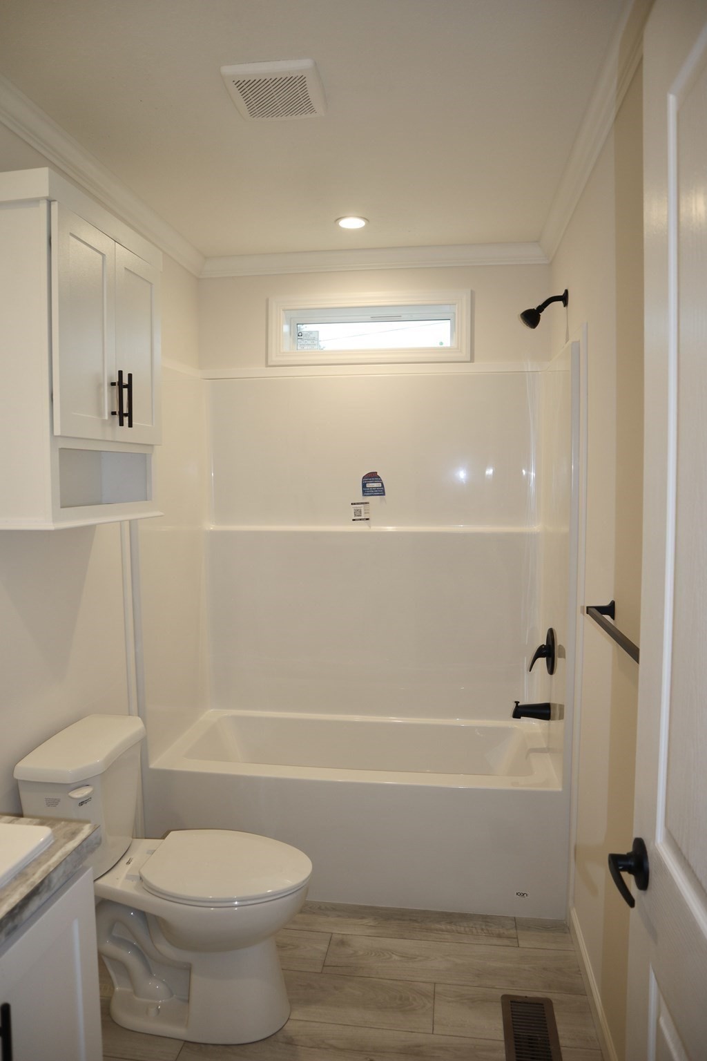 1346 Newport Ave # B22 Property Photo 14