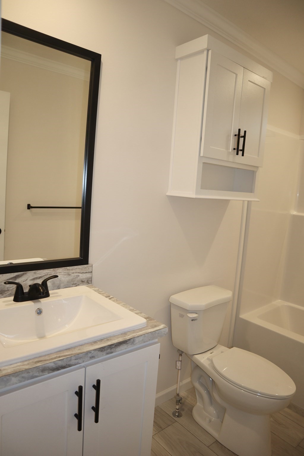 1346 Newport Ave # B22 Property Photo 15