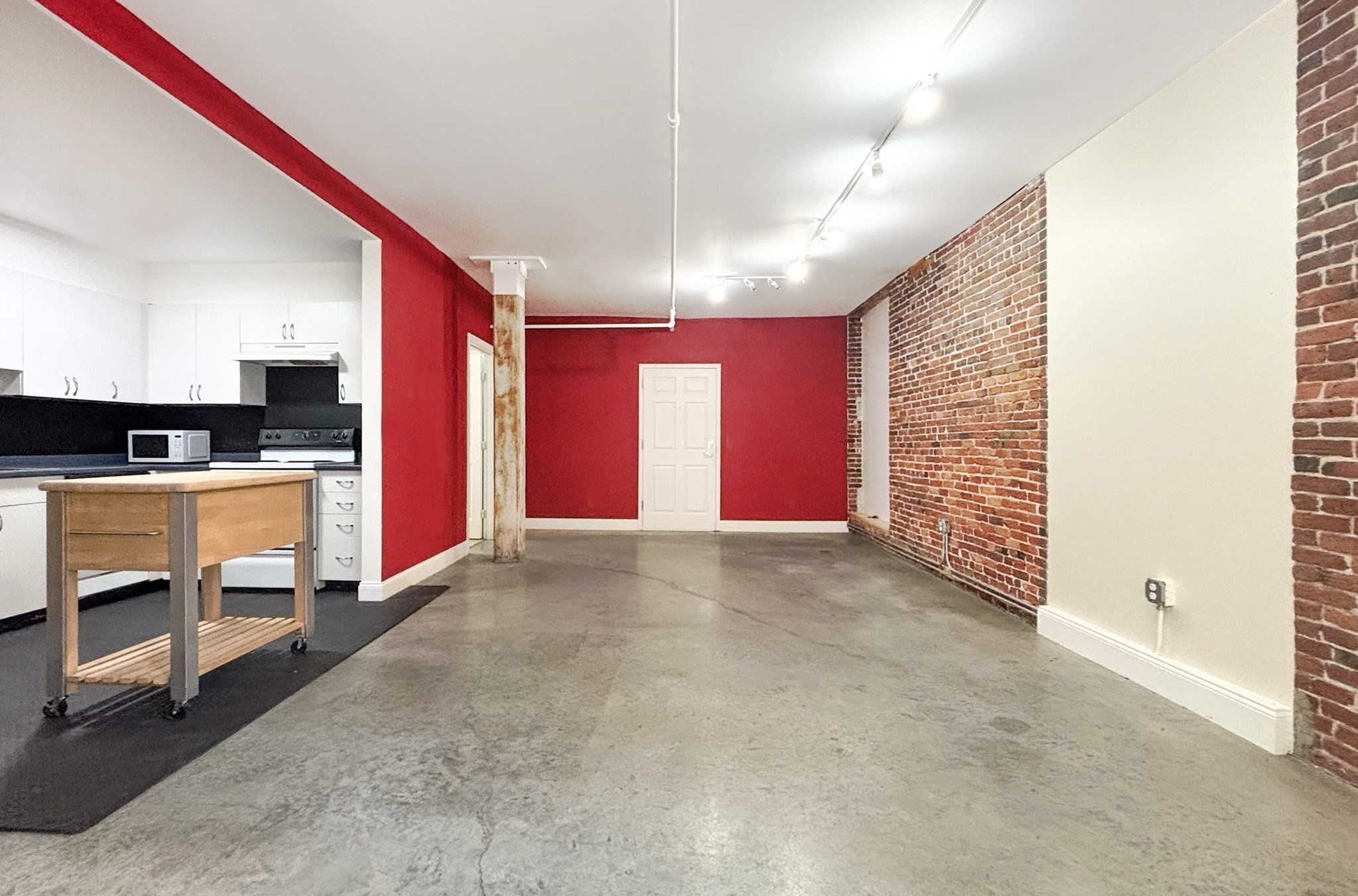 172 Middle St # 303 Property Photo 11