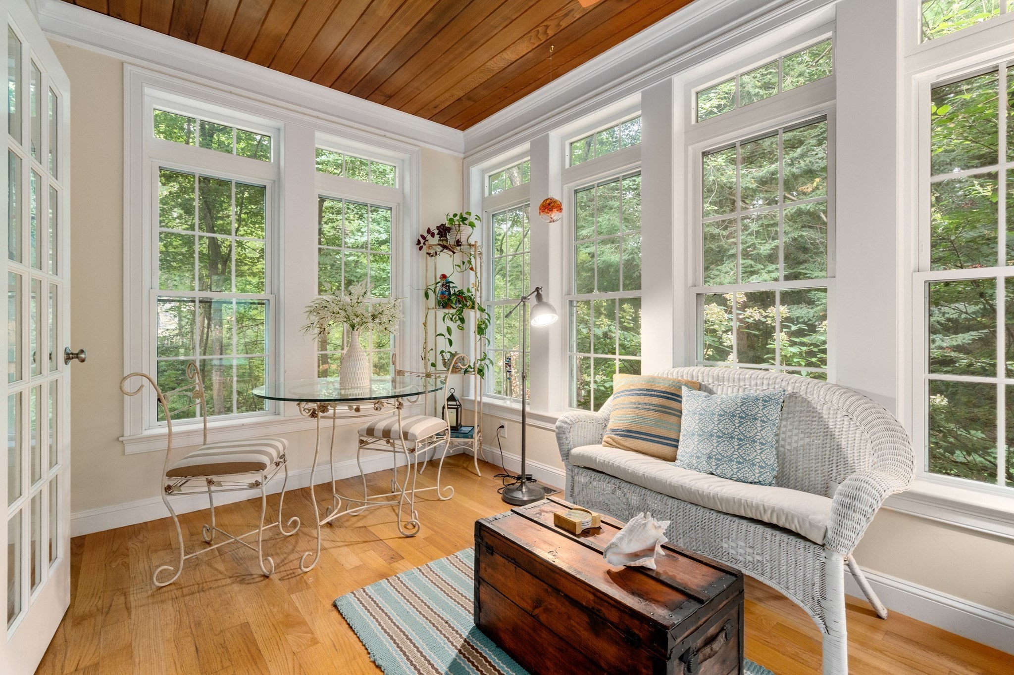 19 Rolling Lane Property Photo 16