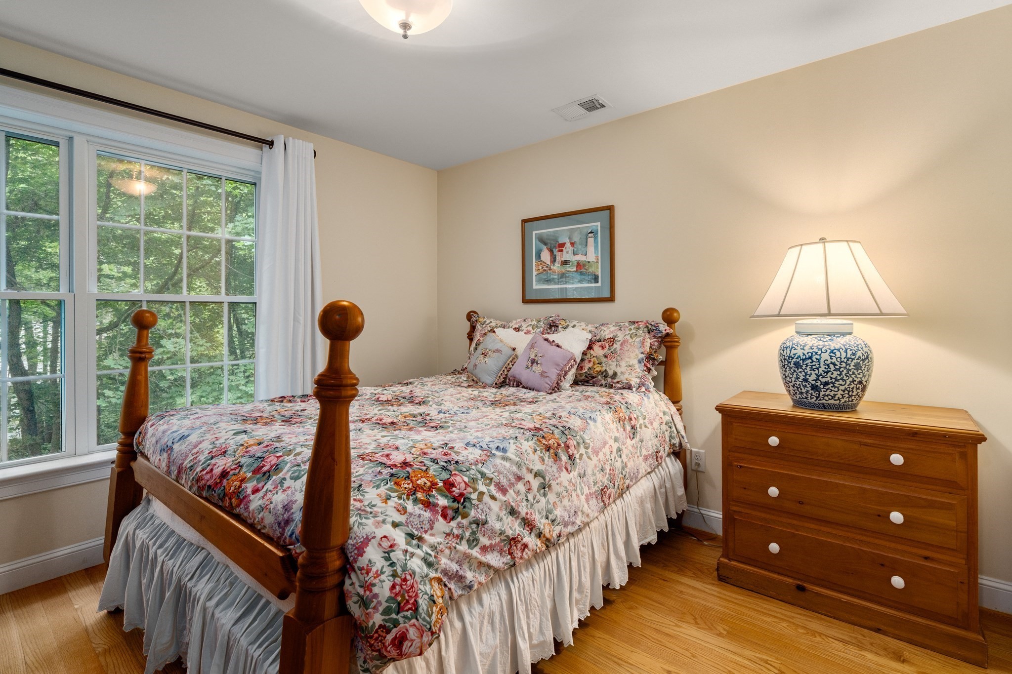 19 Rolling Lane Property Photo 25