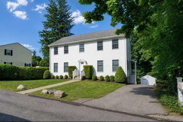 22 Winter St Property Photo 2