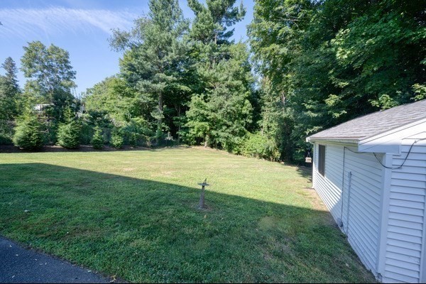 22 Winter St Property Photo 33