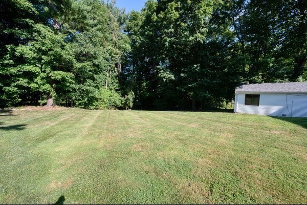 22 Winter St Property Photo 34