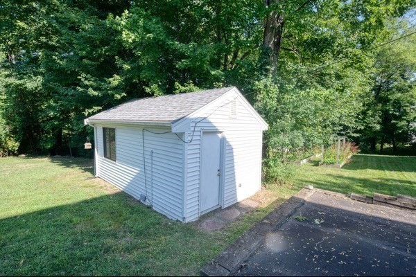 22 Winter St Property Photo 35