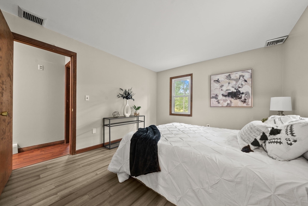 7 Riverview Dr Property Photo 15