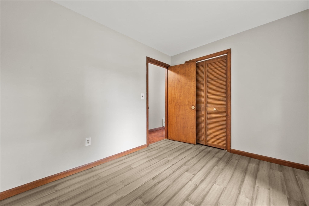 7 Riverview Dr Property Photo 18