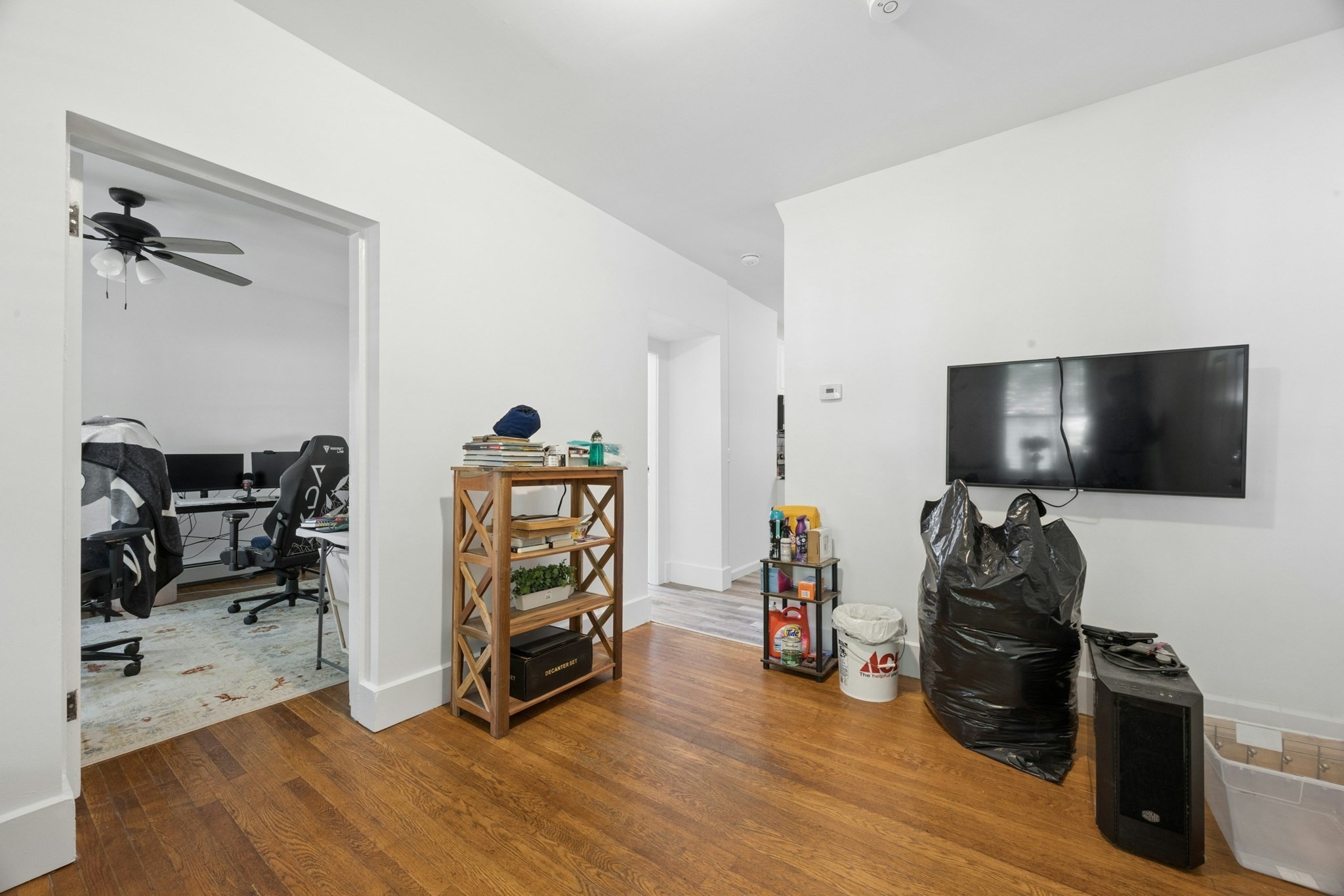19 Englewood Avenue Property Photo 4