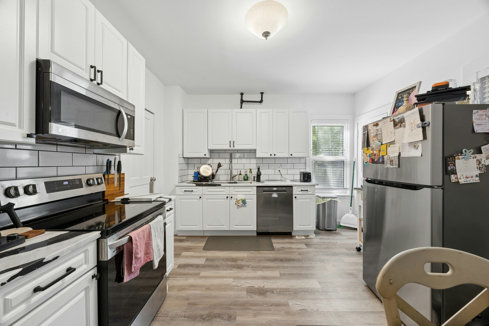 19 Englewood Avenue Property Photo 8