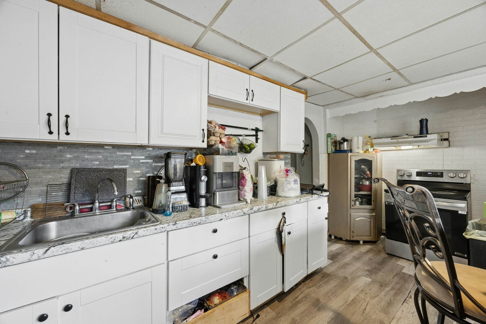 19 Englewood Avenue Property Photo 17