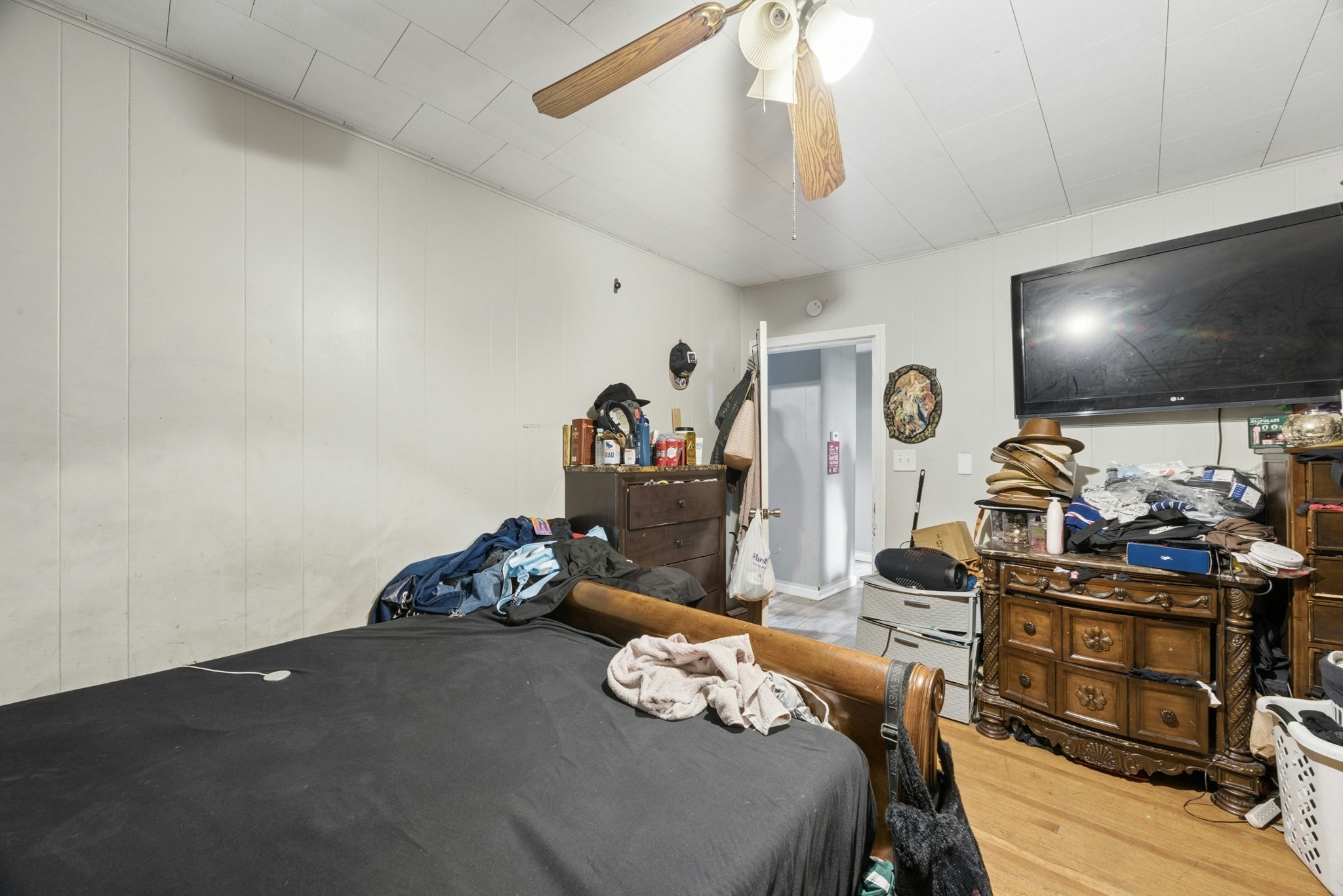 19 Englewood Avenue Property Photo 24