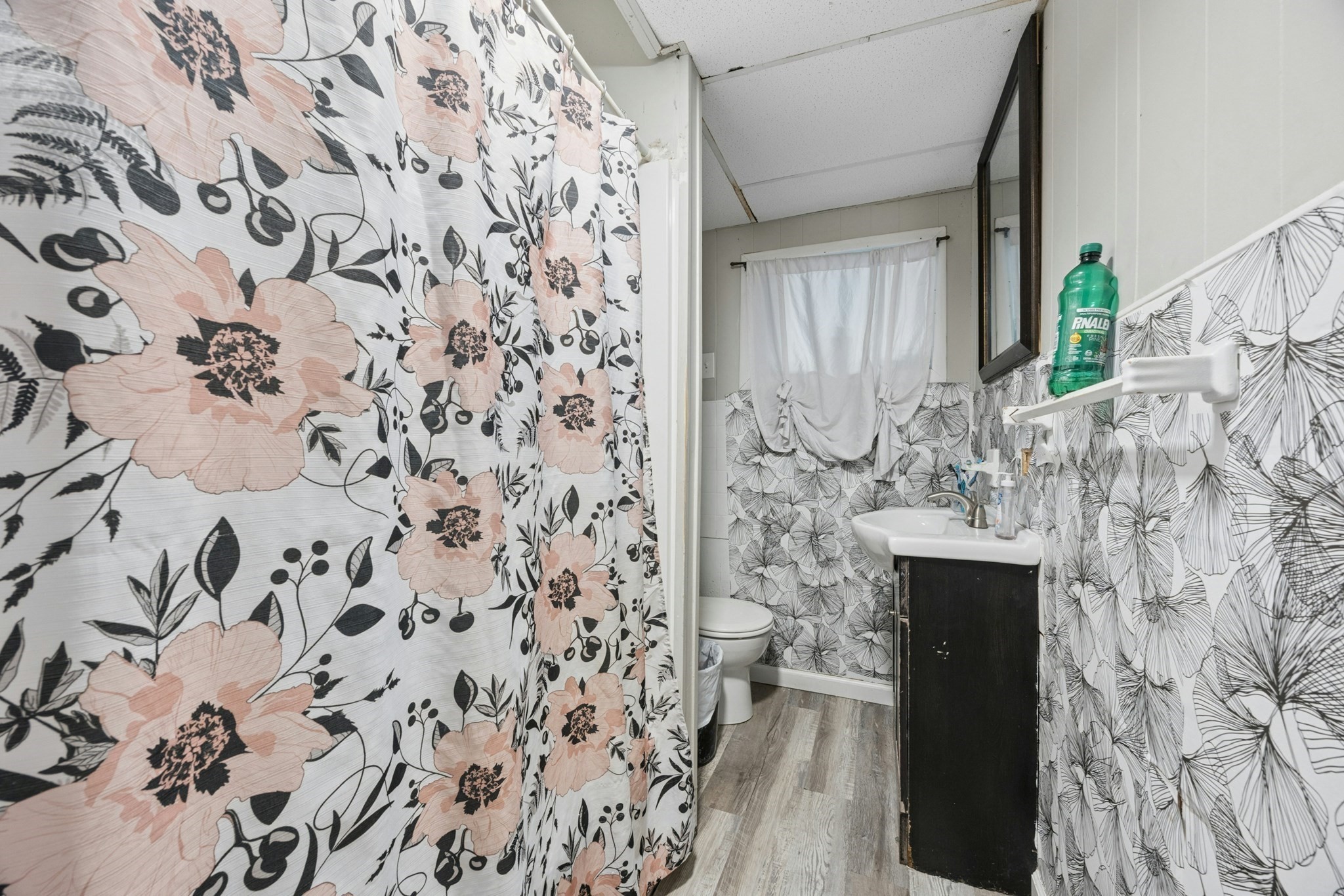 19 Englewood Avenue Property Photo 25