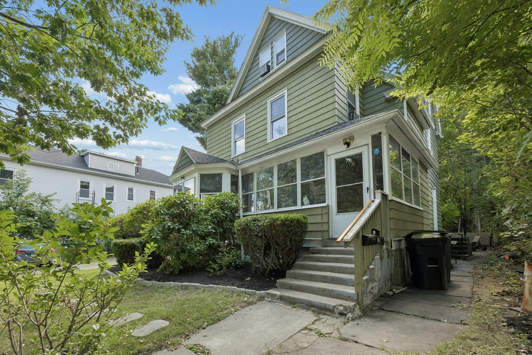 19 Englewood Avenue Property Photo 31