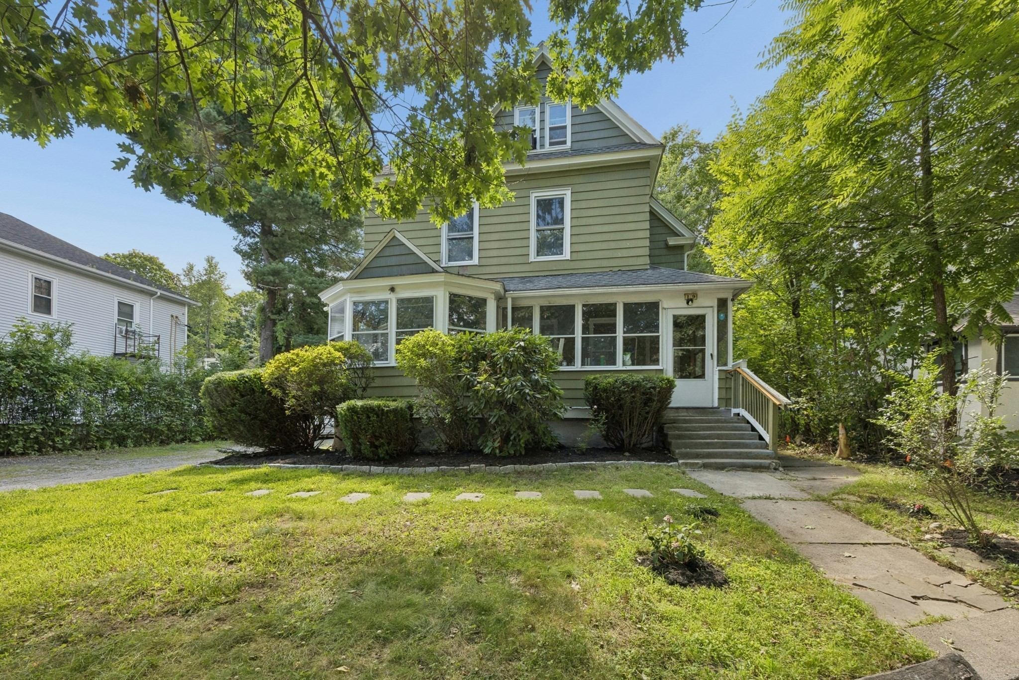 19 Englewood Avenue Property Photo 32