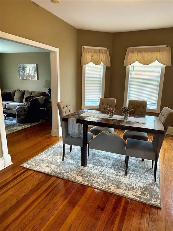 25 Woodside # 2 Property Photo 1