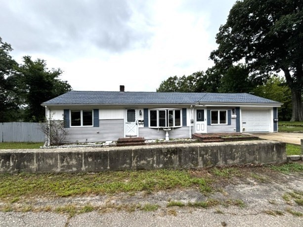 78 Edgewater Dr Property Photo 1