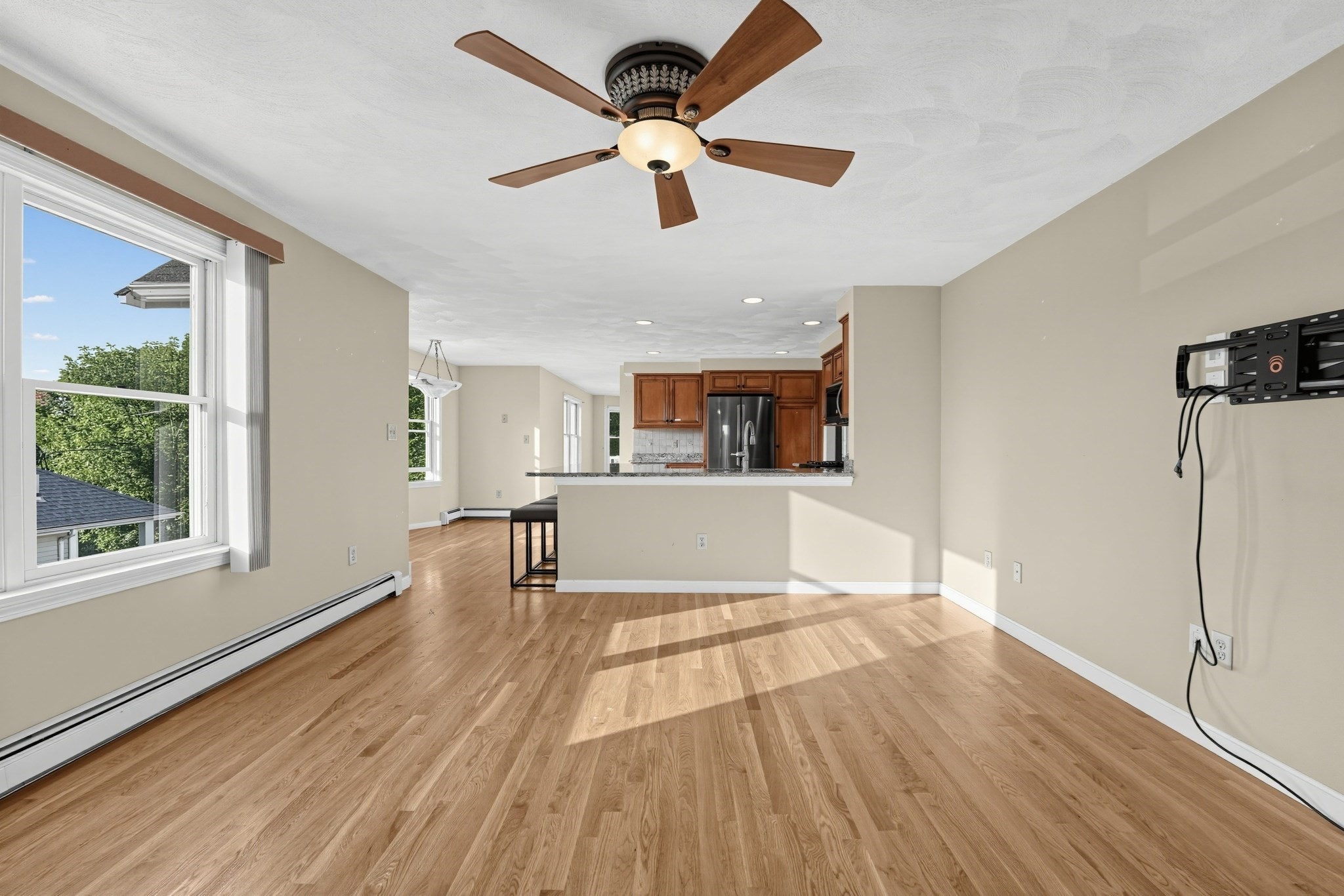59 Walnut Street Property Photo 5