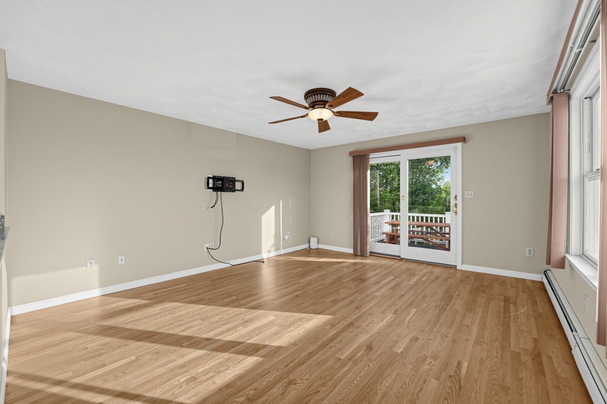 59 Walnut Street Property Photo 6