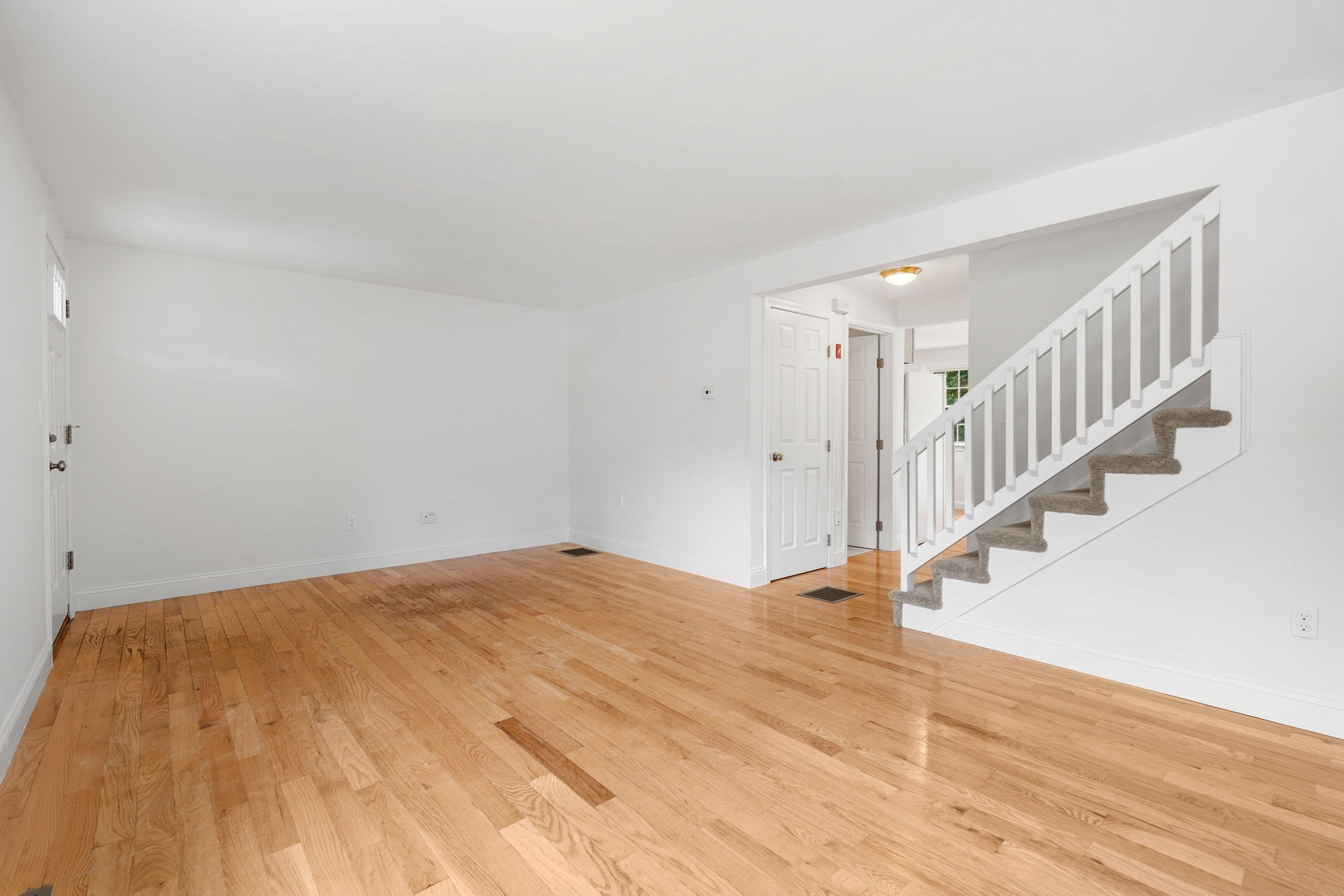 9 Franzone Dr # 9 Property Photo 14