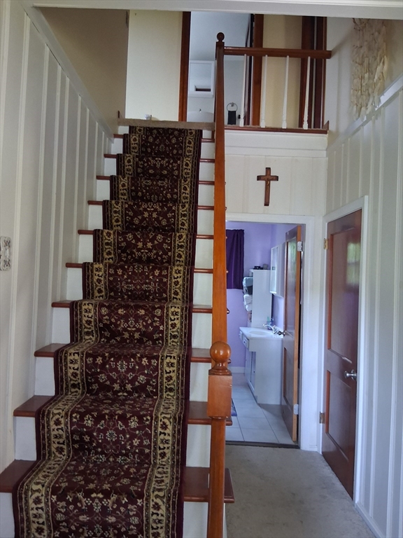 9 Velvet Ave Property Photo 8