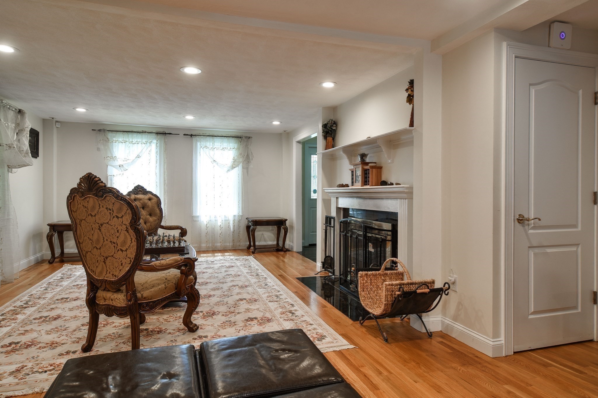 202 Boston Post Rd Property Photo 14