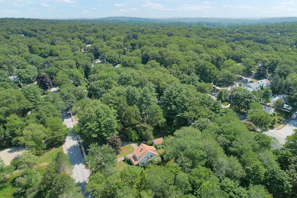 53 Elmwood Rd Property Photo 15