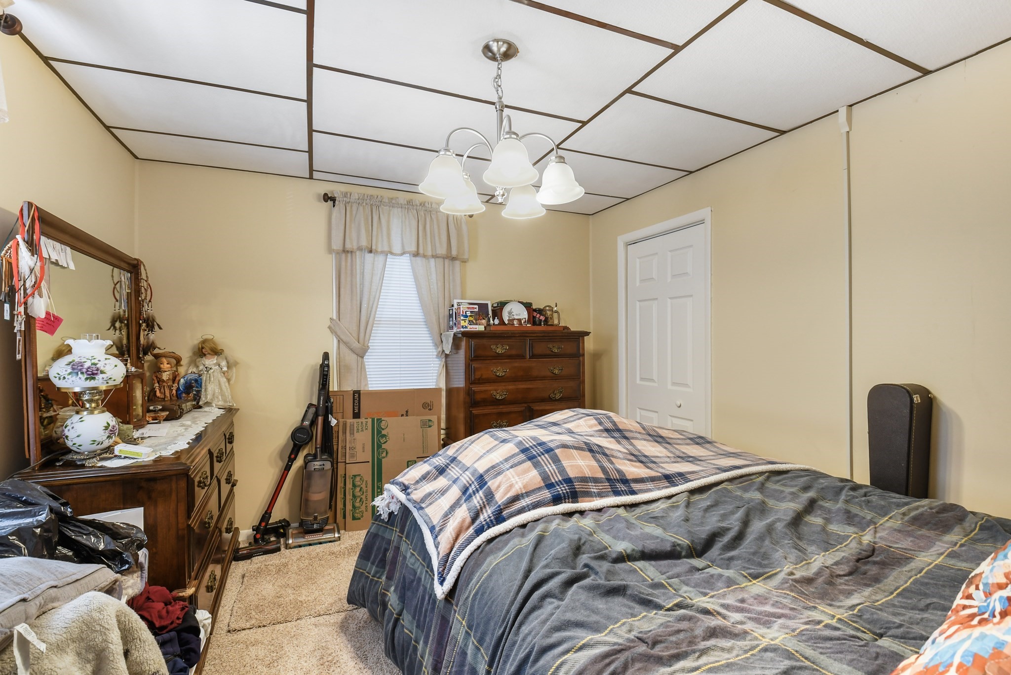 131 Foster St Property Photo 25