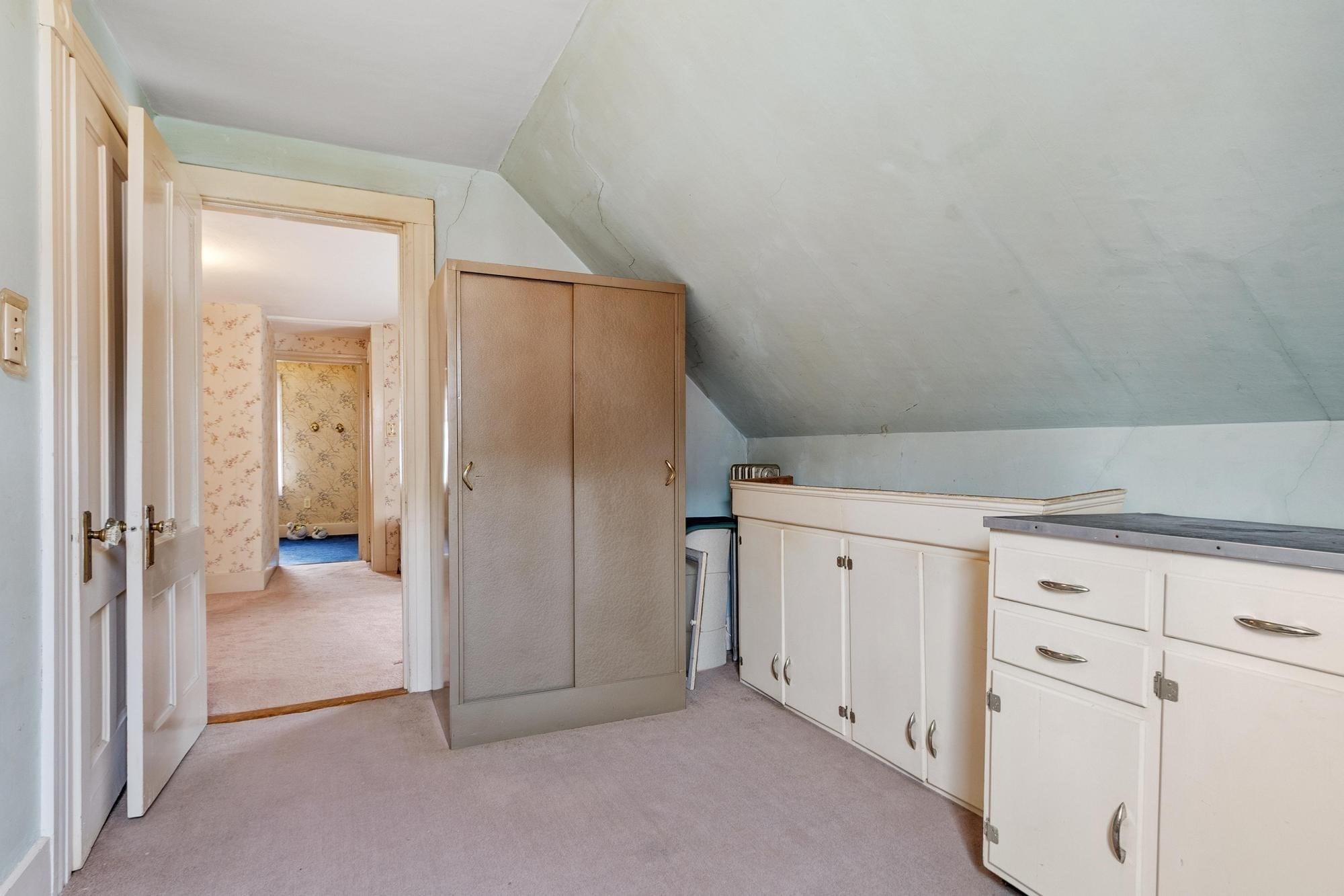 20 Orient Street Property Photo 22