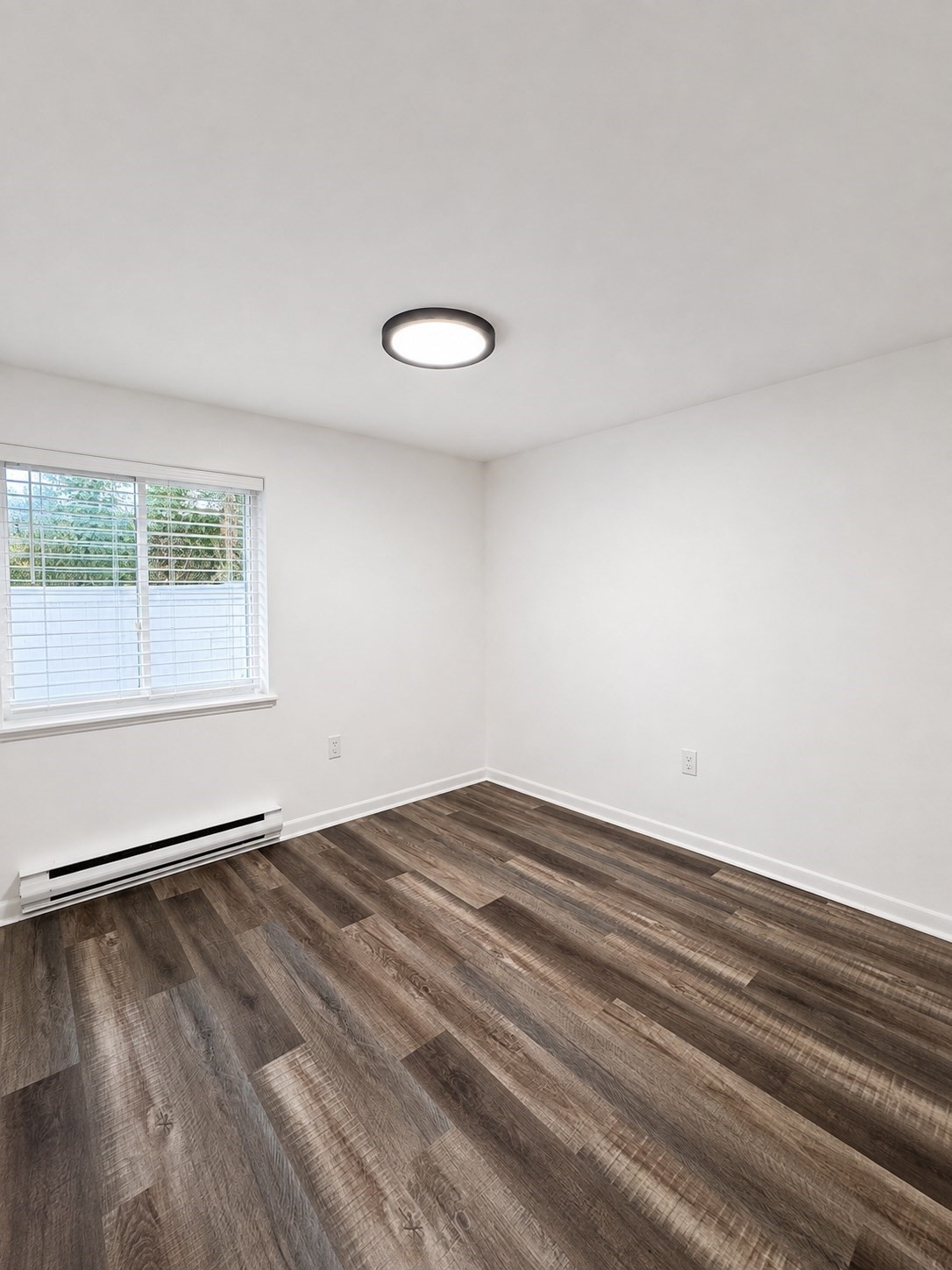 45 Oval Rd # 8 Property Photo 12
