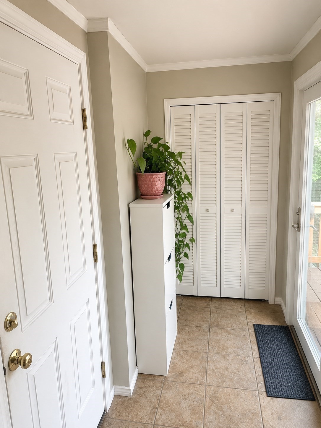 14 Yale Drive Property Photo 6