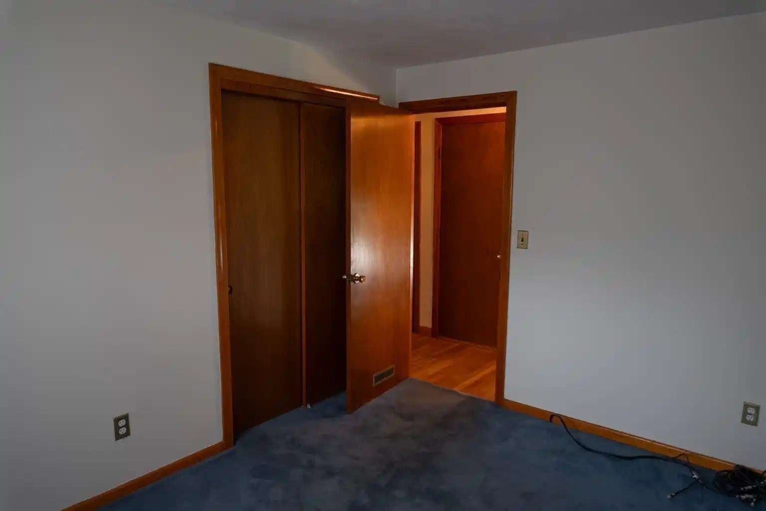 24 Hanson St Property Photo 12