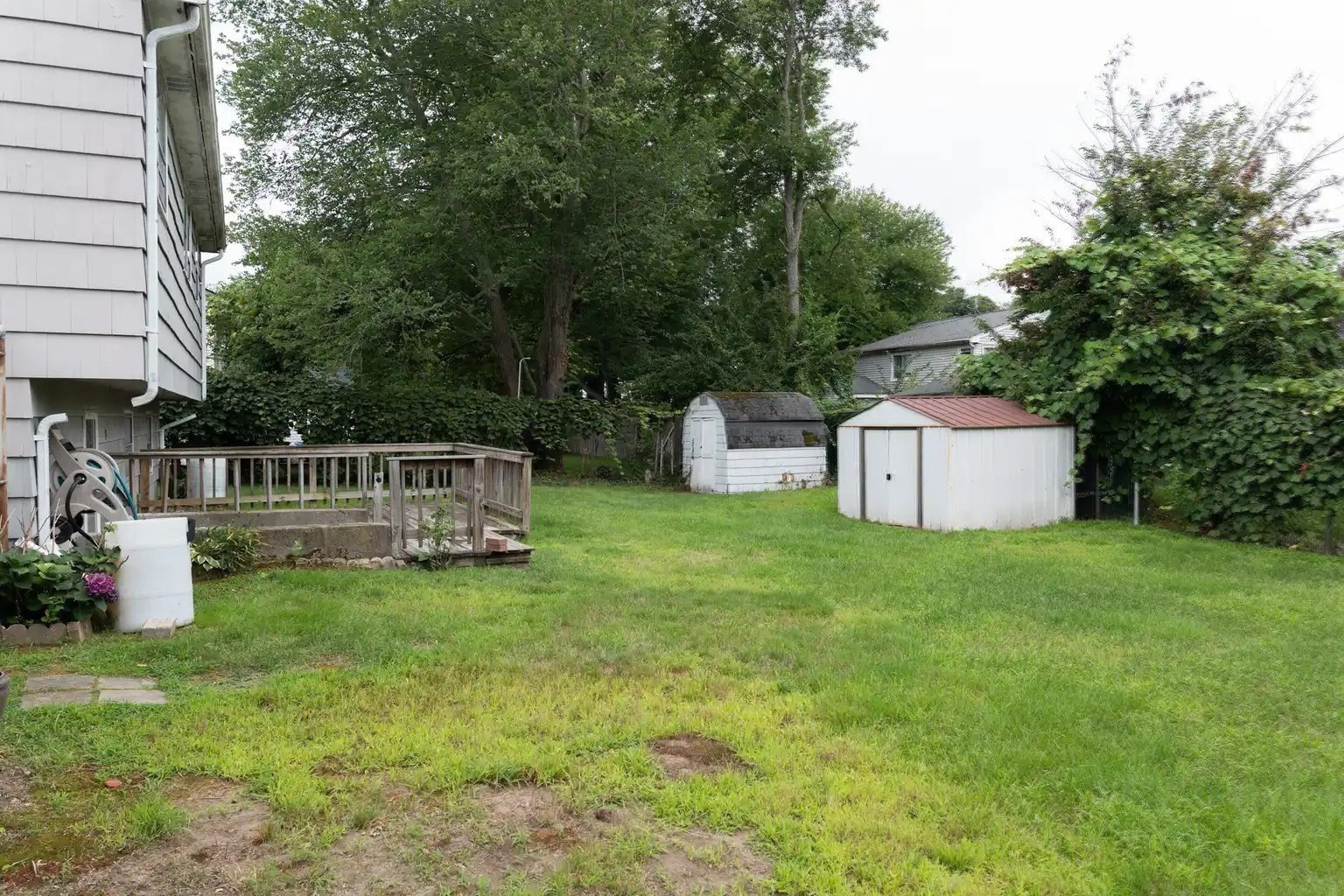 24 Hanson St Property Photo 22