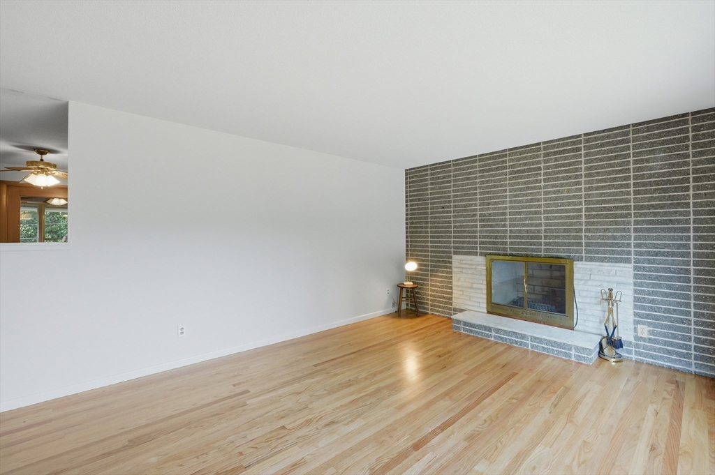65 Church Street Property Photo 4