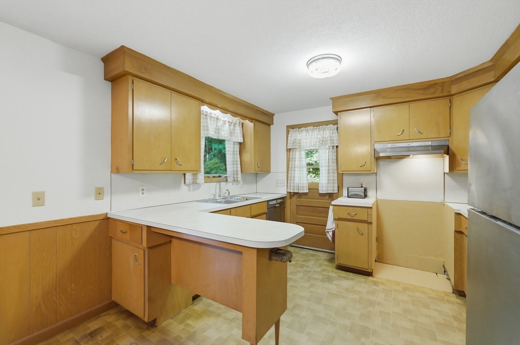65 Church Street Property Photo 10