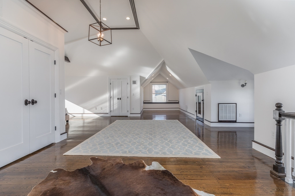 27 Howland St # 2 Property Photo 14