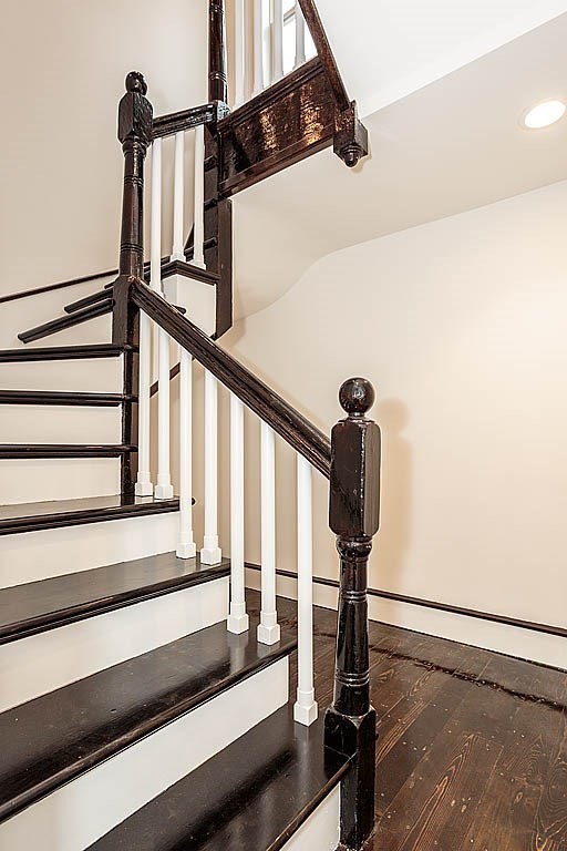 27 Howland St # 2 Property Photo 16