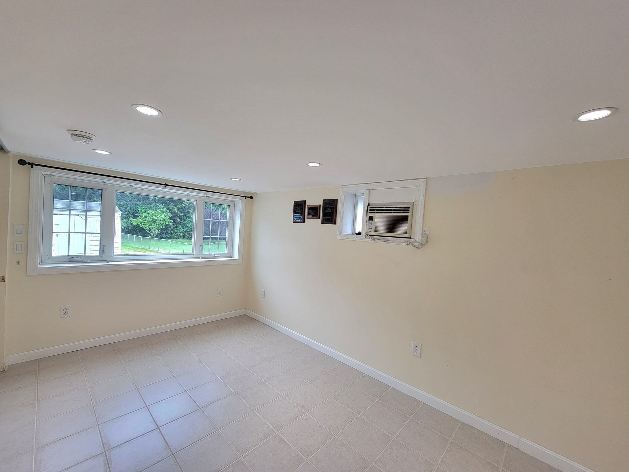 166 Harvard St Property Photo 13