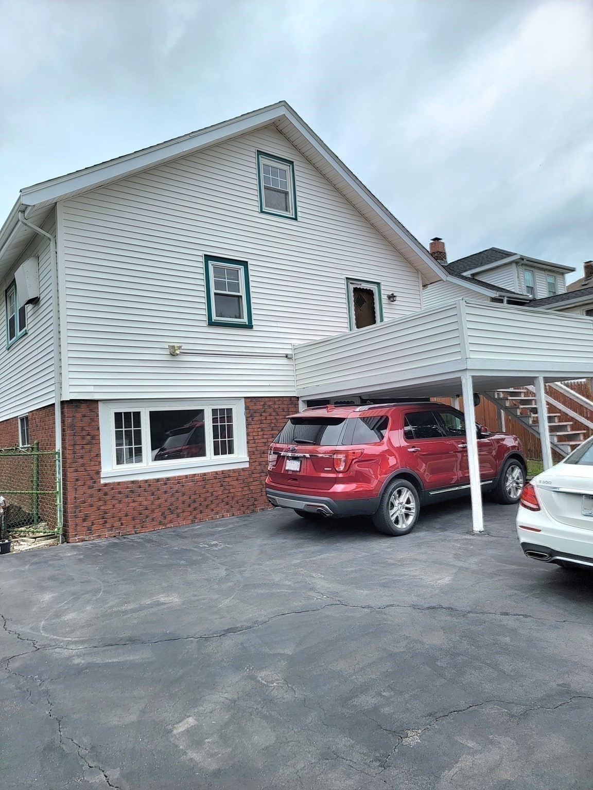 166 Harvard St Property Photo 26