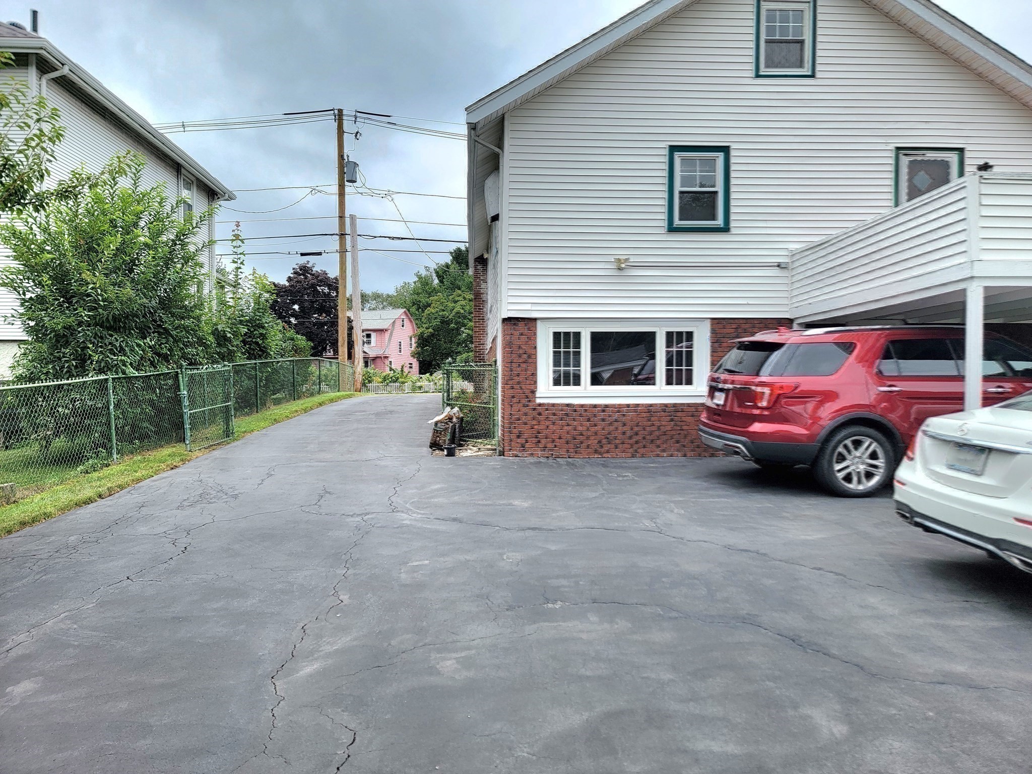 166 Harvard St Property Photo 27