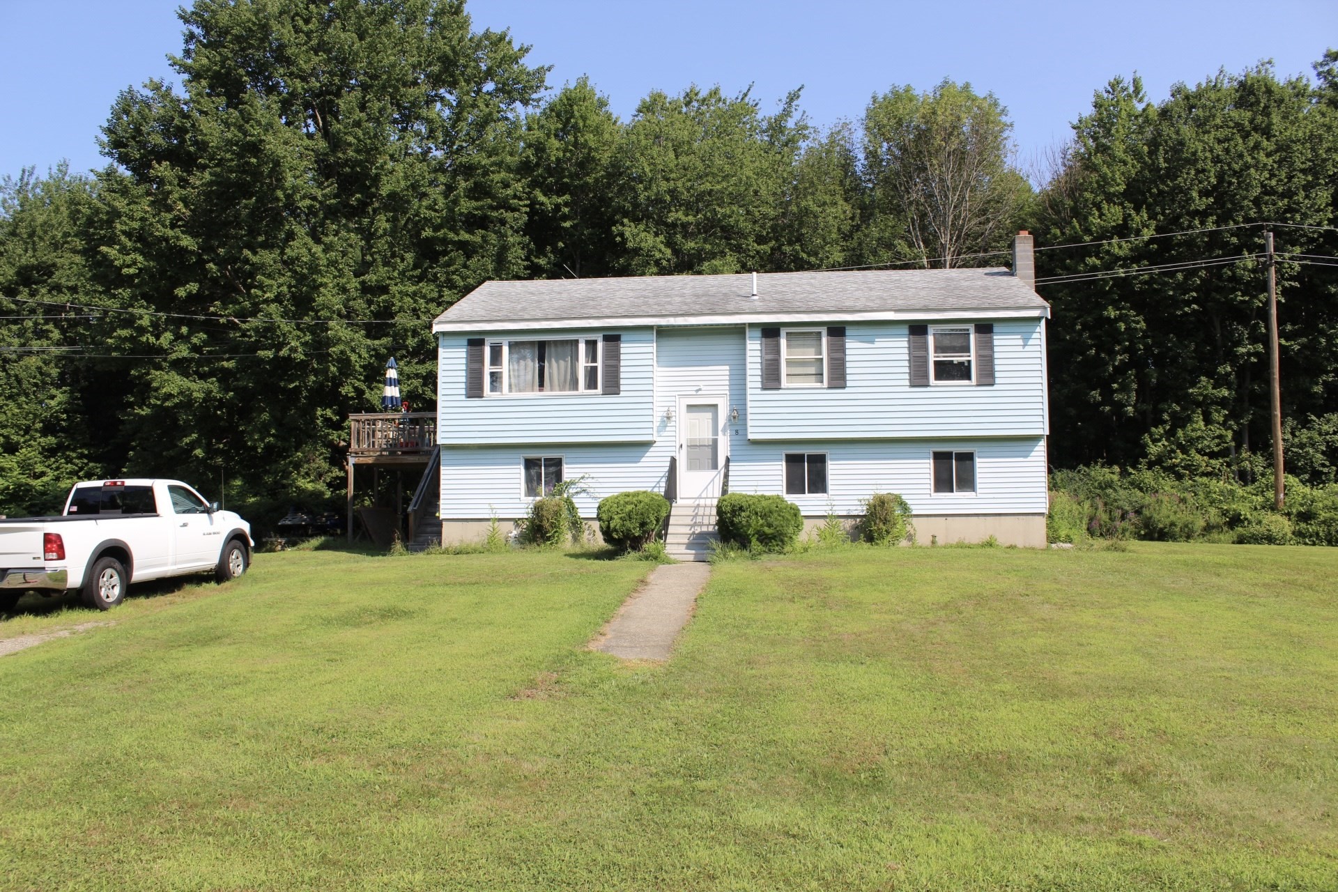 8 Howard George Ct Property Photo 1