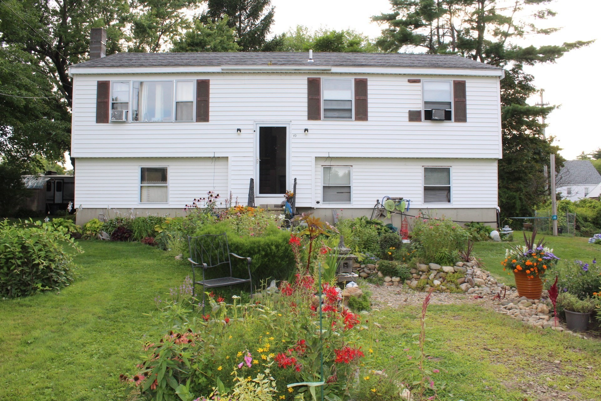 10 Howard George Ct Property Photo 1