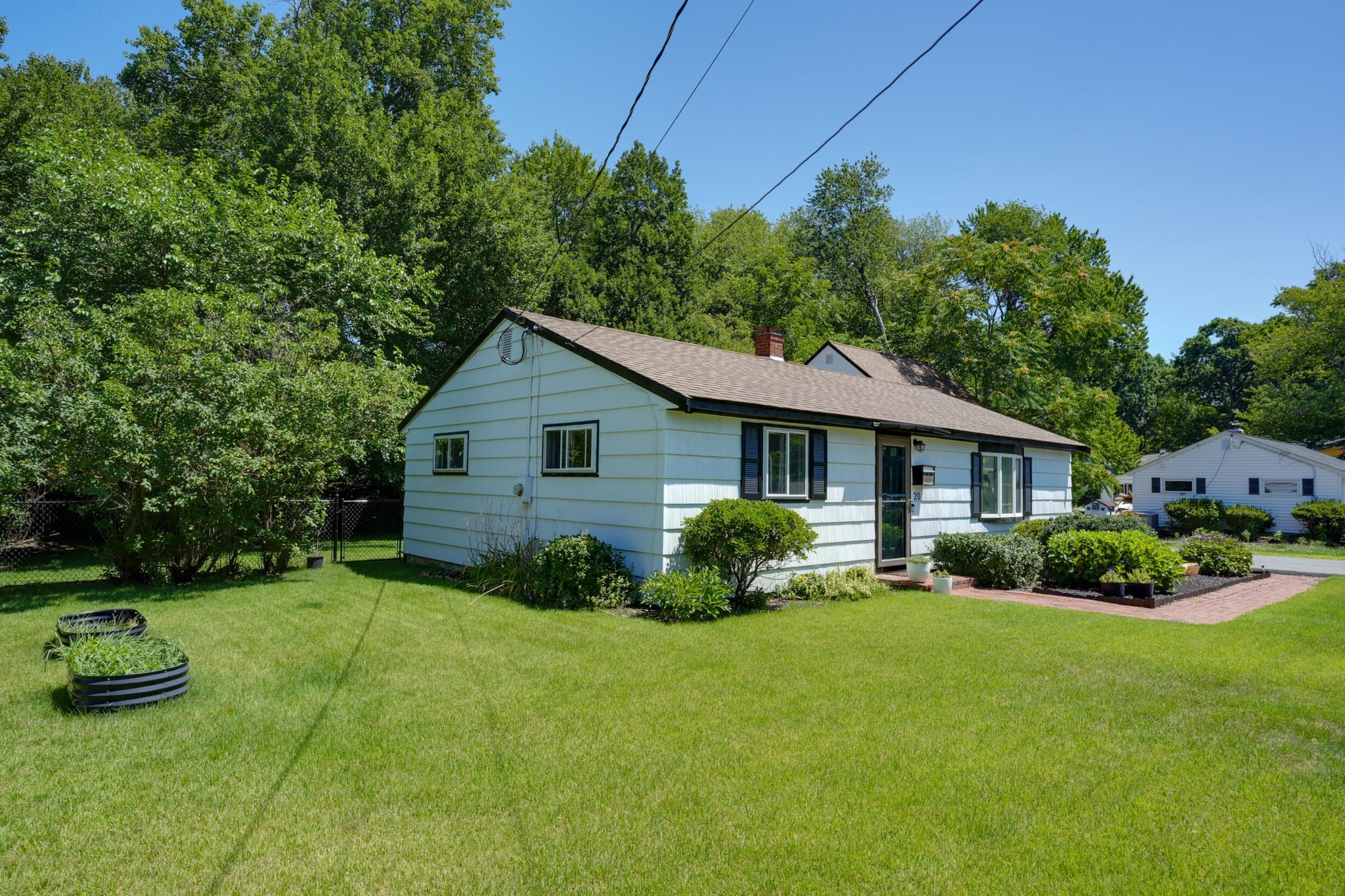 20 Ledgewood Dr Property Photo 30