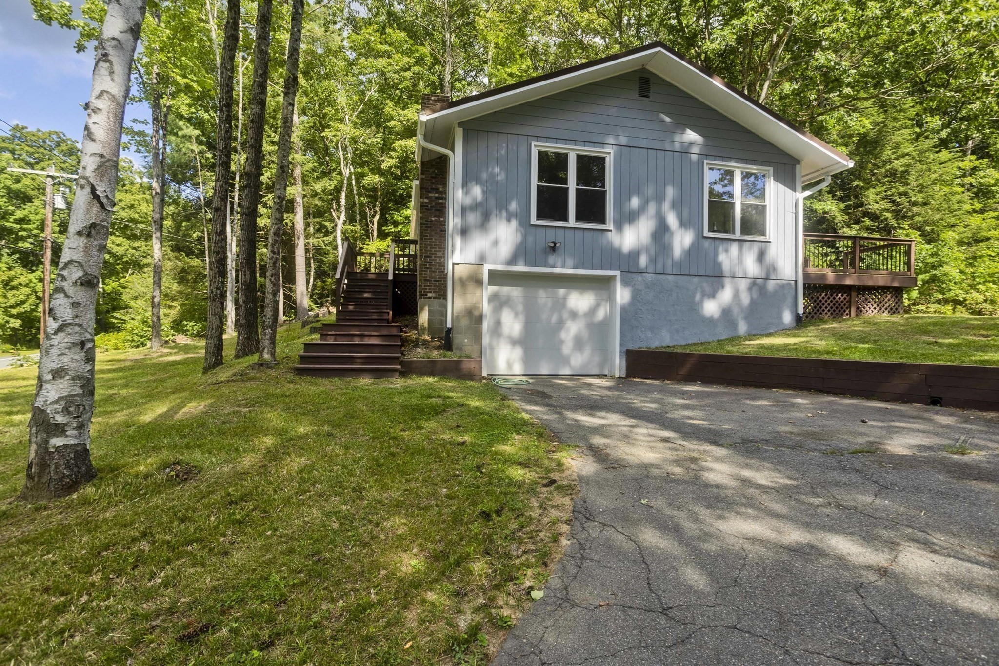 288 Leverett Rd Property Photo 2