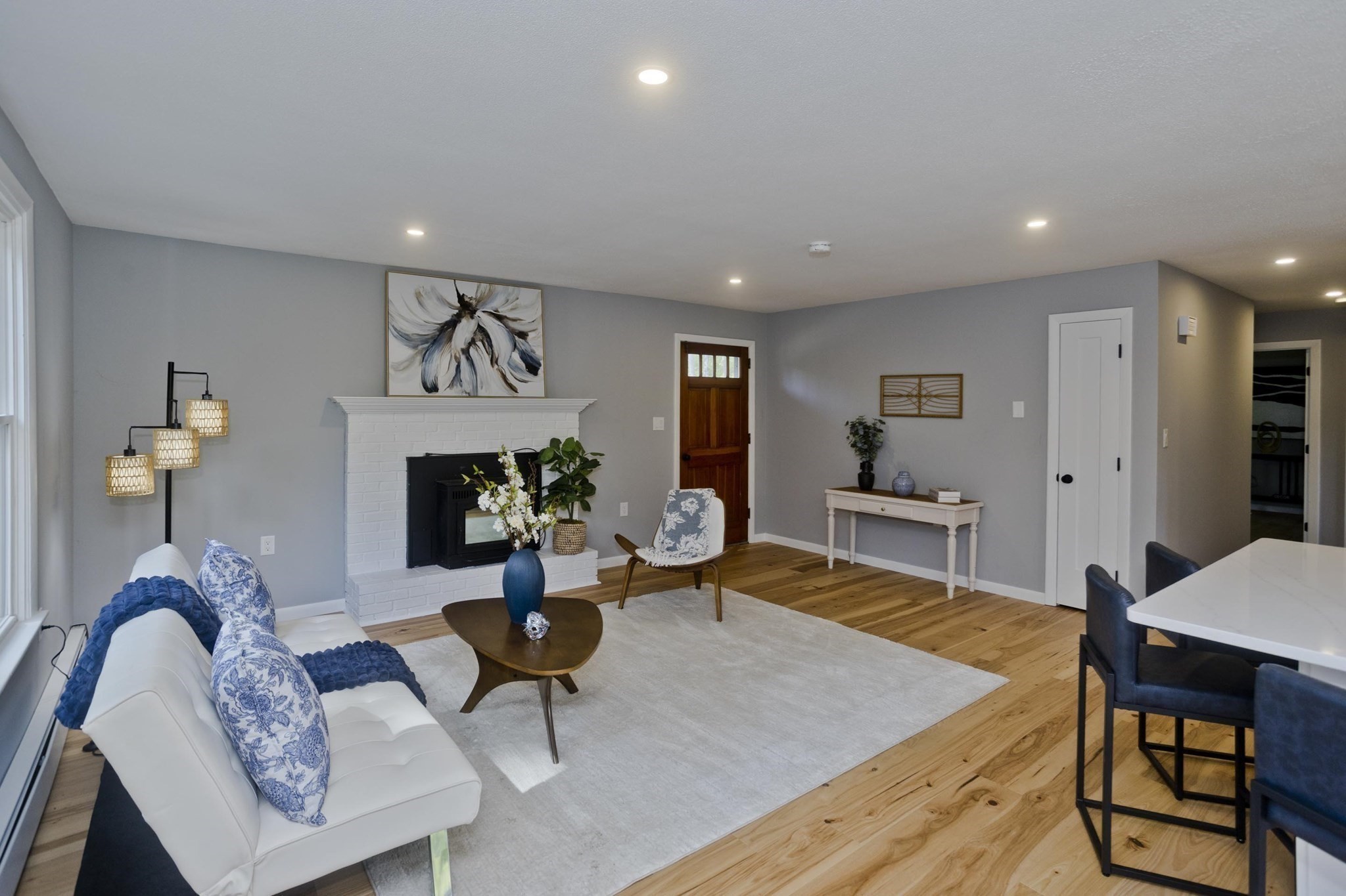 288 Leverett Rd Property Photo 12