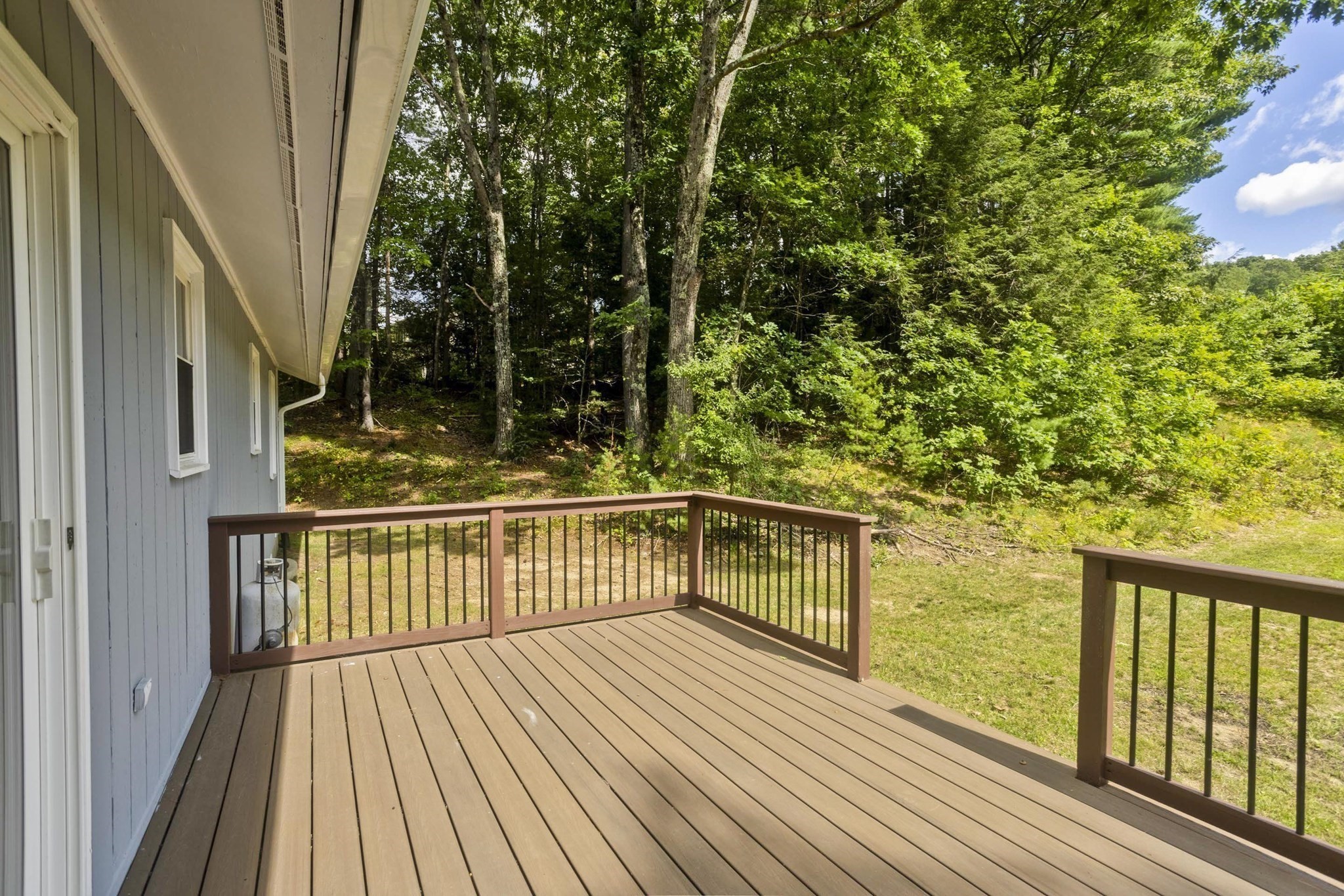 288 Leverett Rd Property Photo 40