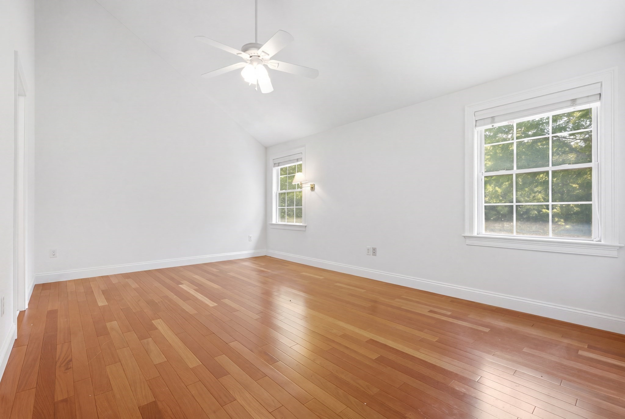 218 South # 9 Property Photo 16