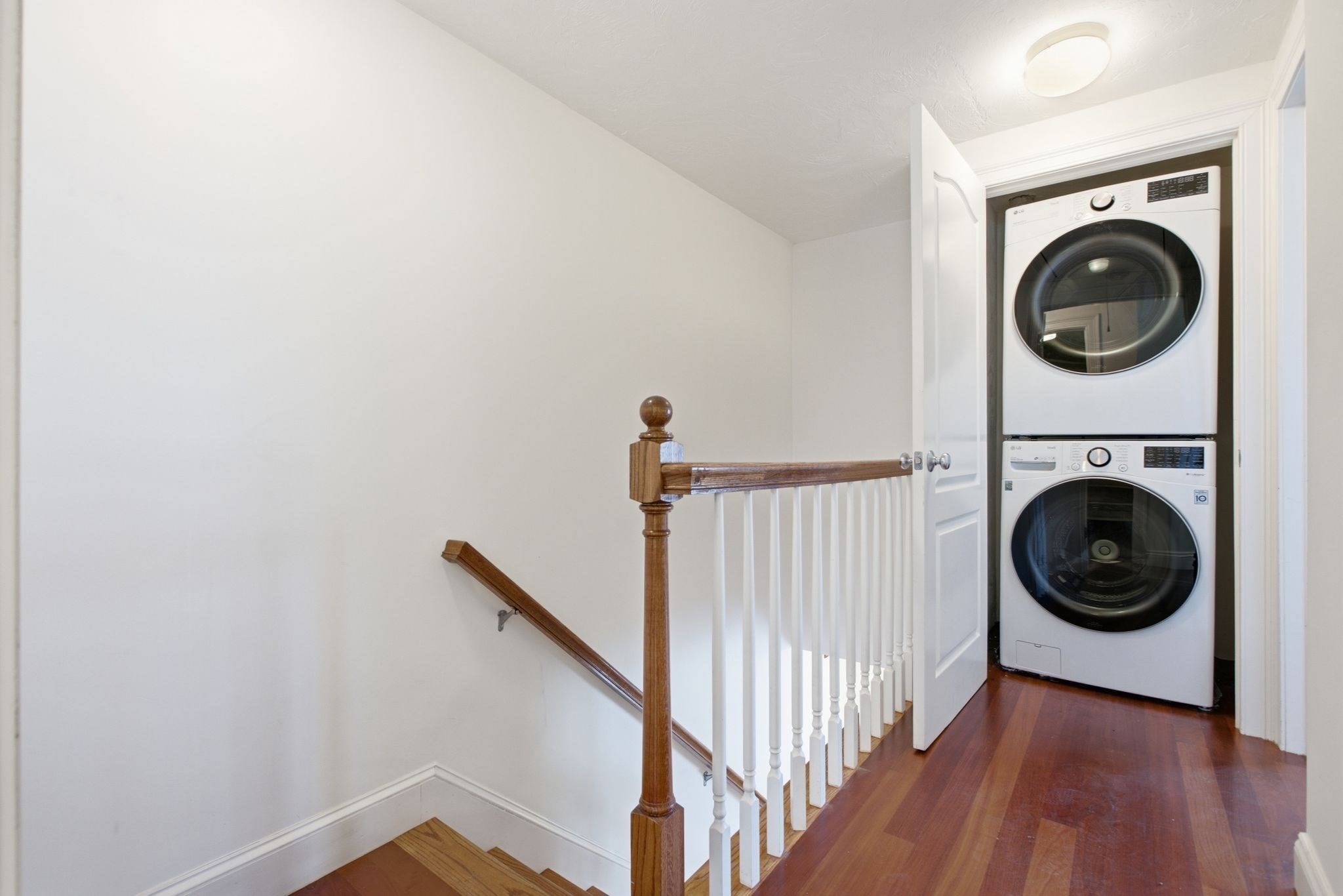 218 South # 9 Property Photo 25