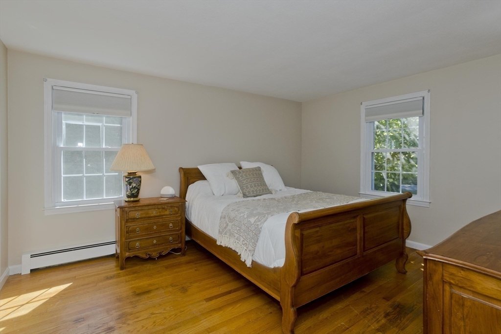 6 Joan St Property Photo 18