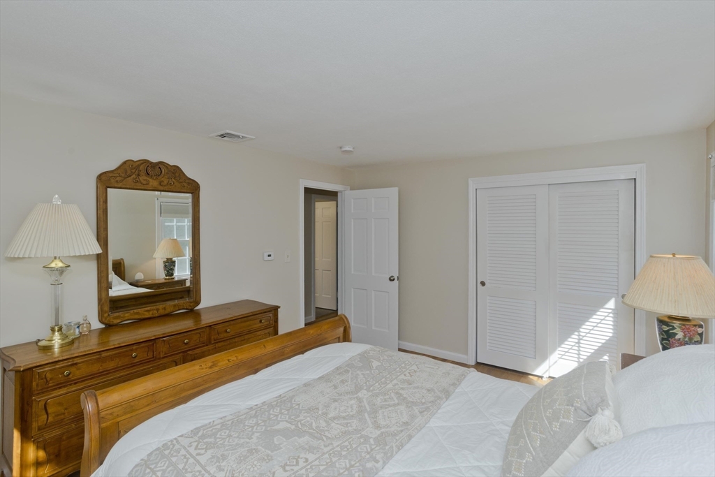 6 Joan St Property Photo 19