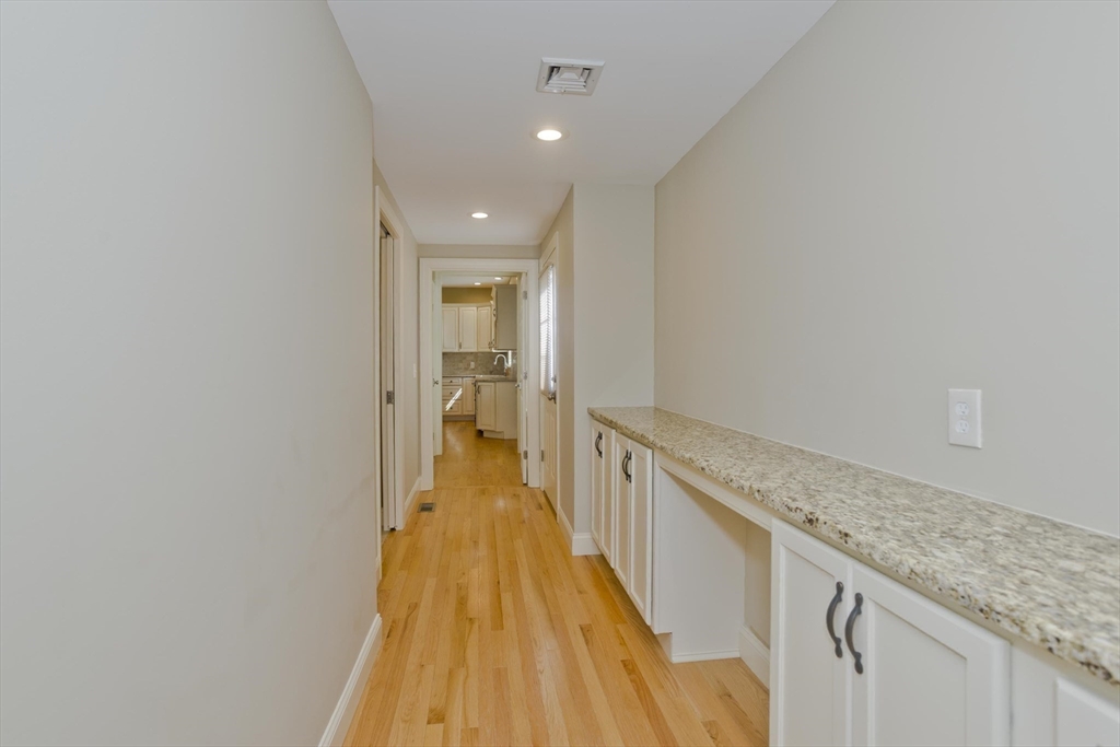 6 Joan St Property Photo 22